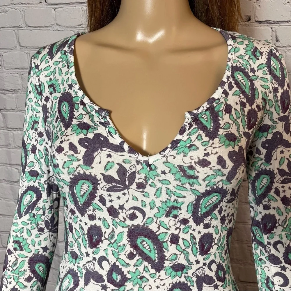New Free People Paisley Rayon Split V-Neck 3/4 Sleeve Top Size S